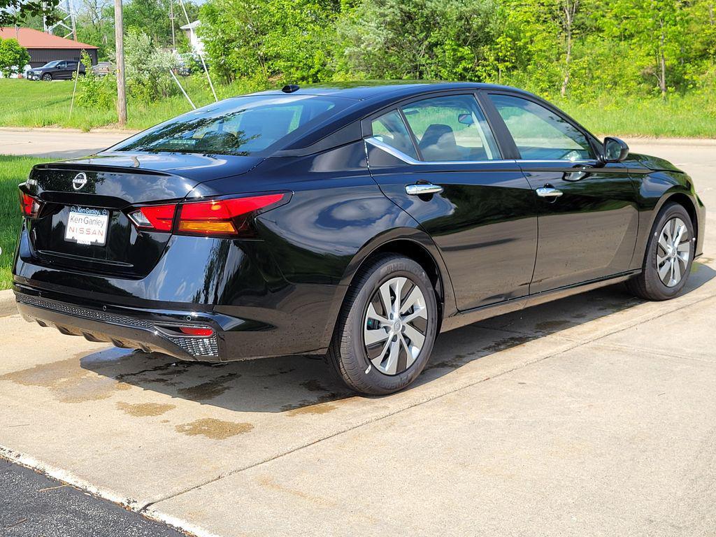 new 2025 Nissan Altima car, priced at $24,350
