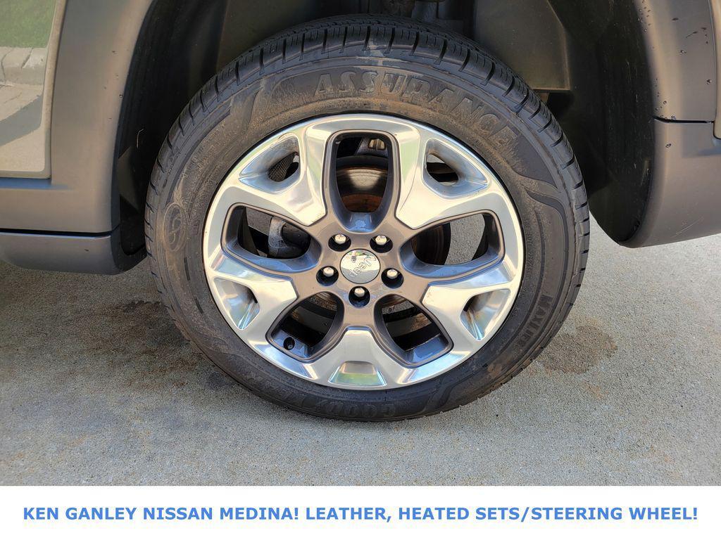 used 2020 Jeep Compass car, priced at $17,091