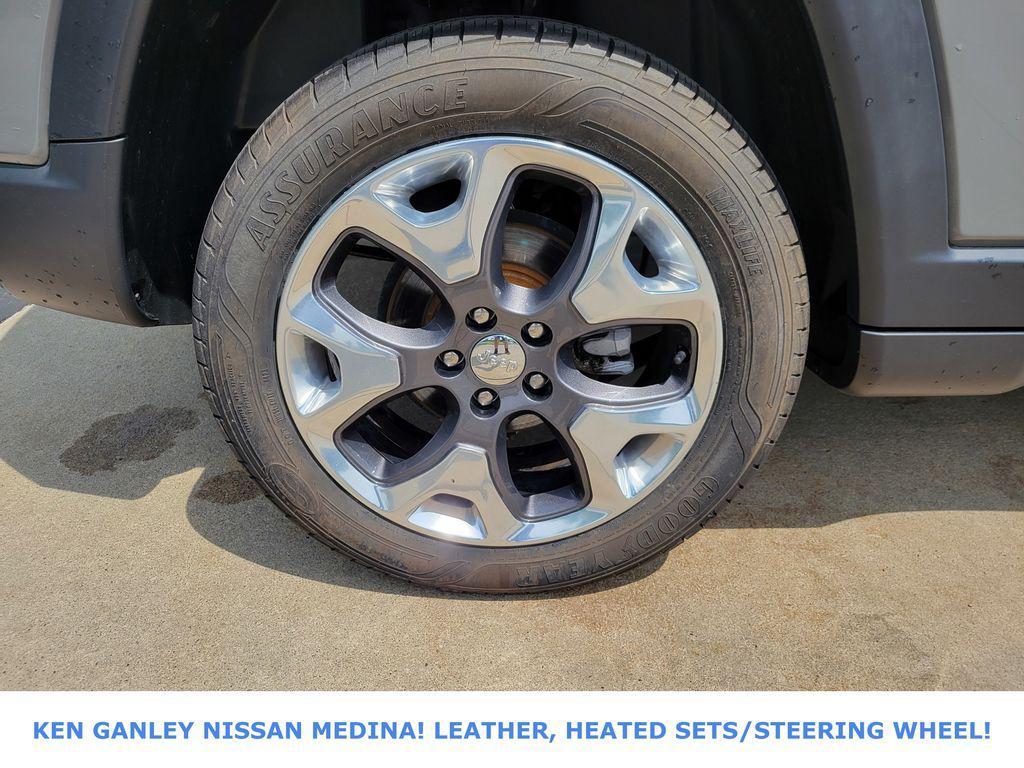 used 2020 Jeep Compass car, priced at $17,091
