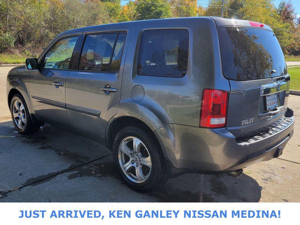 used 2013 Honda Pilot car, priced at $10,494