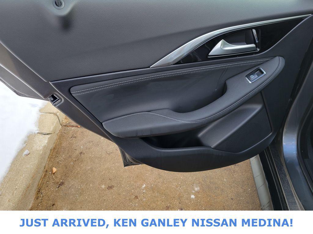 used 2018 INFINITI QX30 car, priced at $16,491