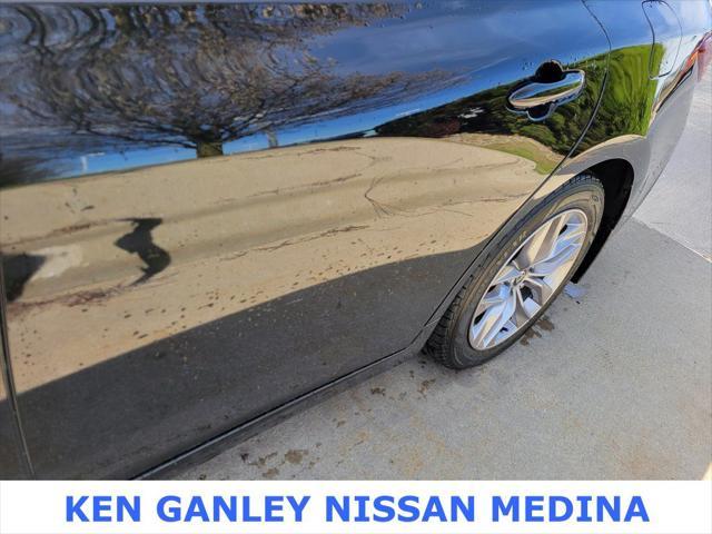 used 2021 Toyota Avalon Hybrid car, priced at $25,191