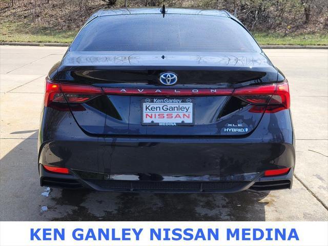 used 2021 Toyota Avalon Hybrid car, priced at $25,191