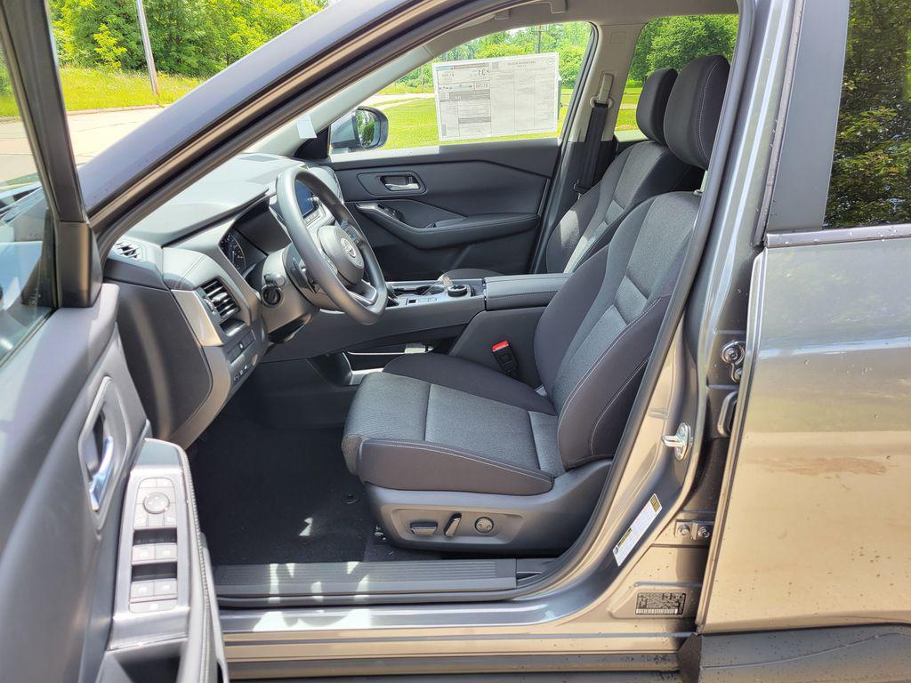 new 2026 Nissan Rogue car, priced at $33,600