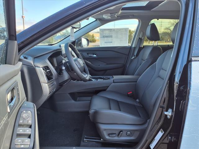 new 2025 Nissan Rogue car, priced at $44,105