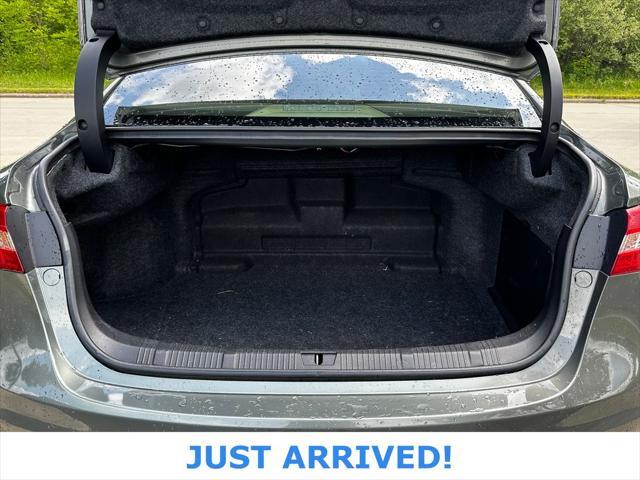 used 2013 Toyota Avalon Hybrid car, priced at $12,598