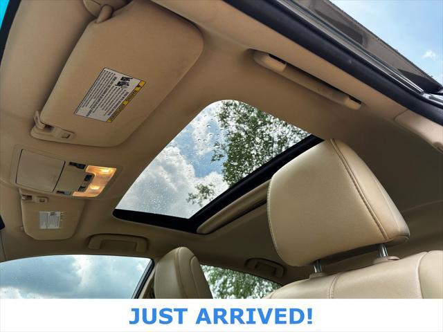 used 2013 Toyota Avalon Hybrid car, priced at $12,598