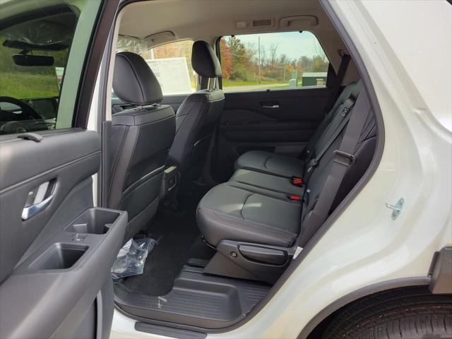 new 2025 Nissan Pathfinder car, priced at $50,375