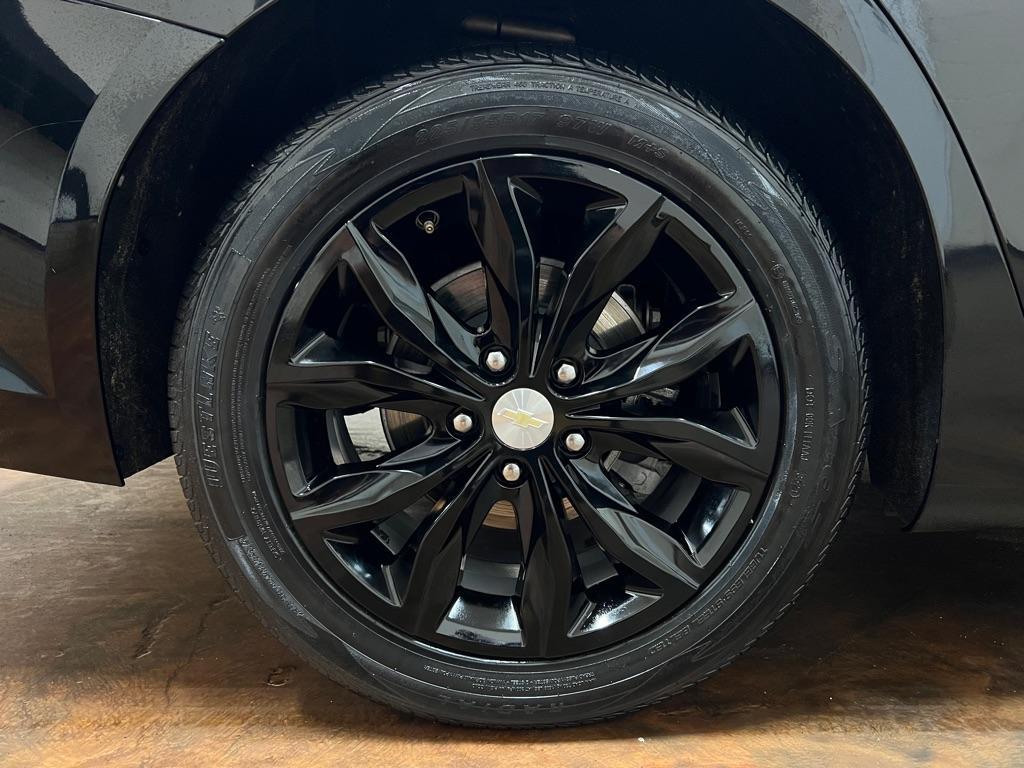 used 2021 Chevrolet Malibu car, priced at $14,888