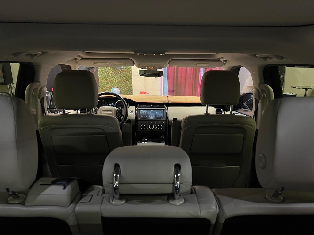 used 2018 Land Rover Discovery car, priced at $17,488