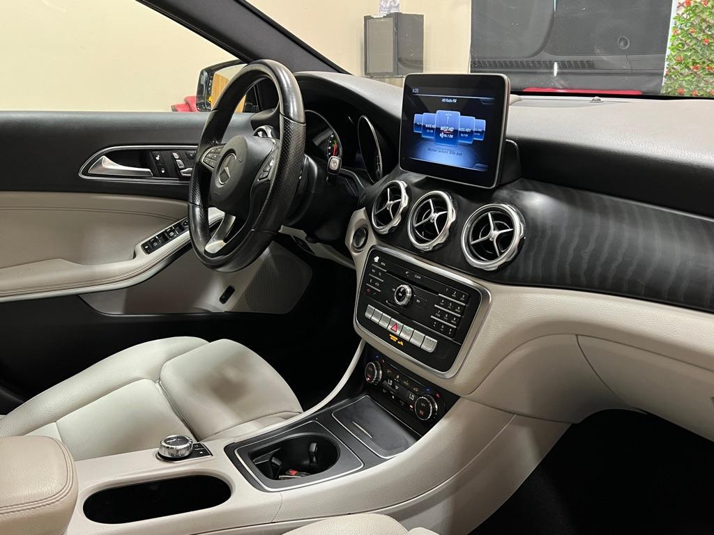 used 2020 Mercedes-Benz GLA 250 car, priced at $18,988