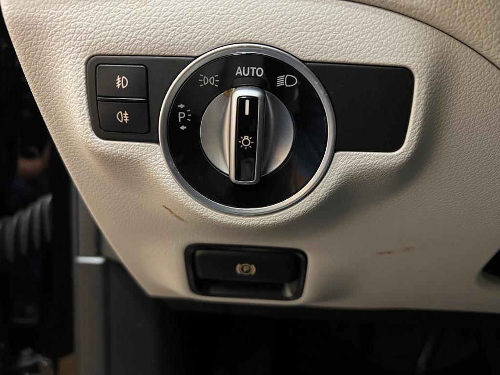 used 2020 Mercedes-Benz GLA 250 car, priced at $18,988