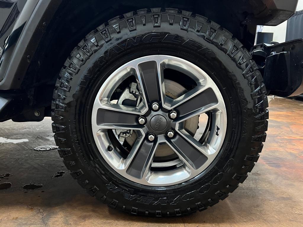 used 2018 Jeep Wrangler Unlimited car, priced at $21,888