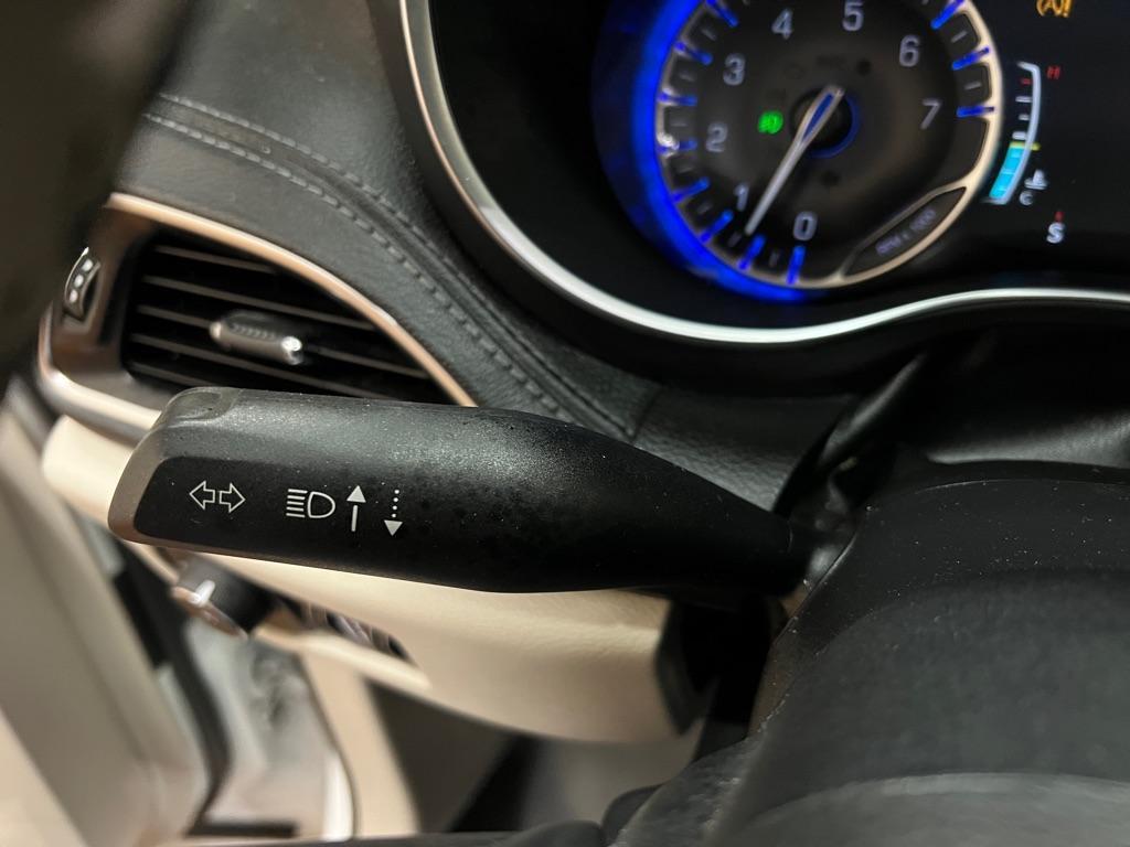used 2020 Chrysler Pacifica car, priced at $18,888