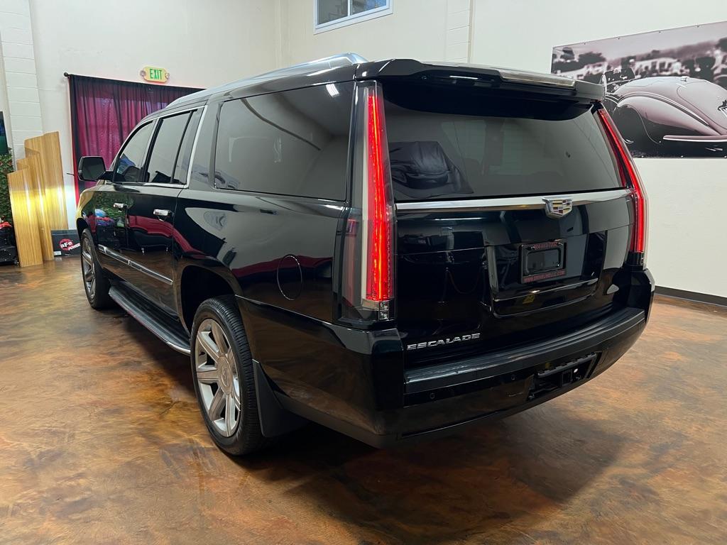 used 2015 Cadillac Escalade ESV car, priced at $19,888