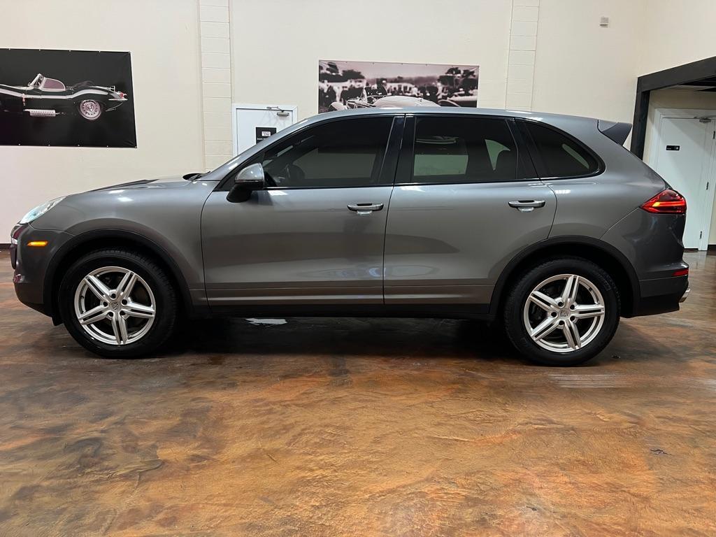 used 2018 Porsche Cayenne car, priced at $27,488