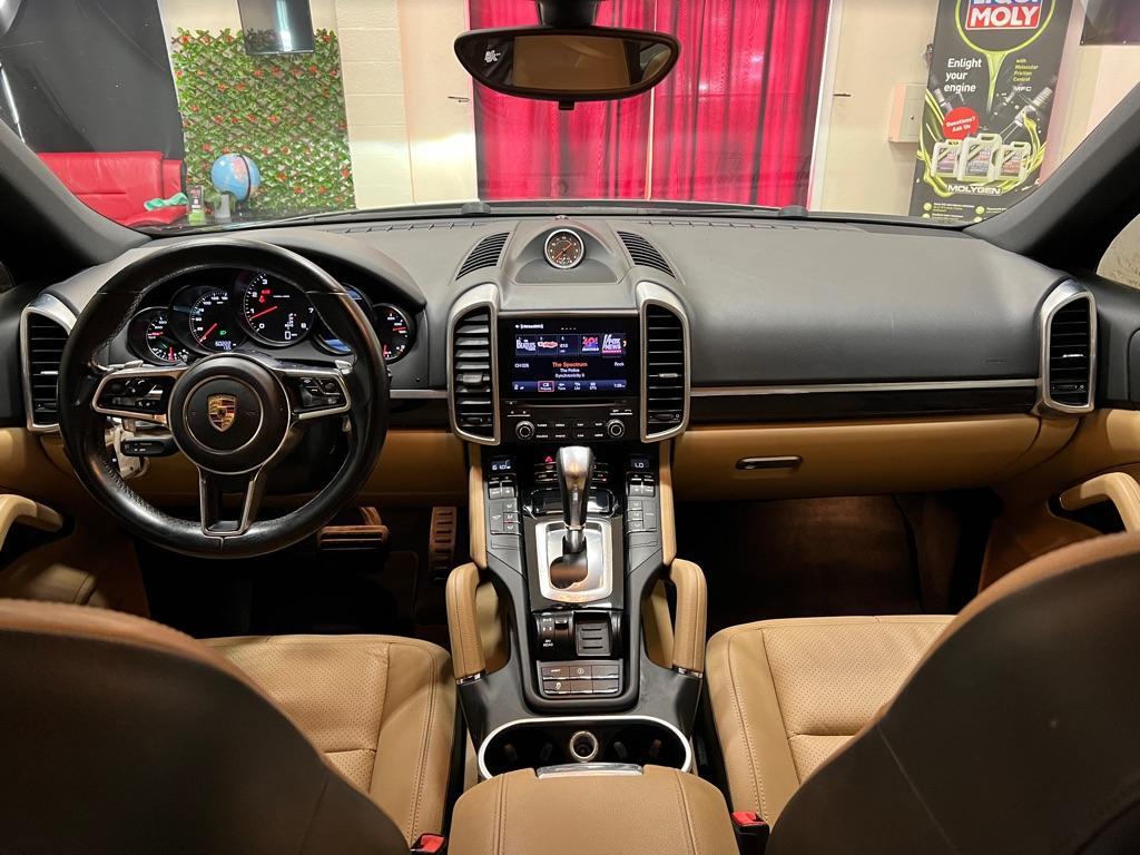 used 2018 Porsche Cayenne car, priced at $27,488