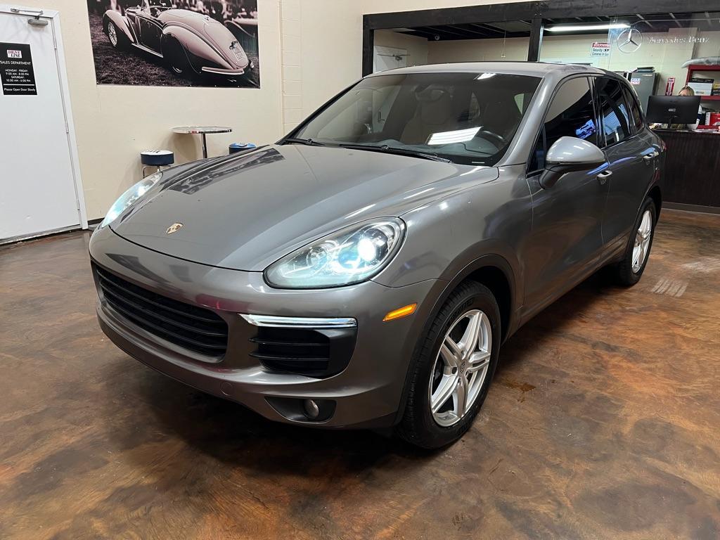 used 2018 Porsche Cayenne car, priced at $27,488