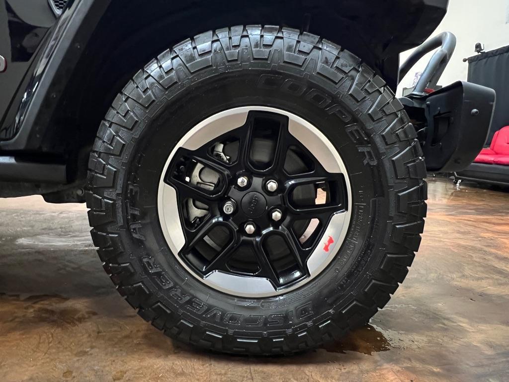 used 2018 Jeep Wrangler Unlimited car, priced at $28,488