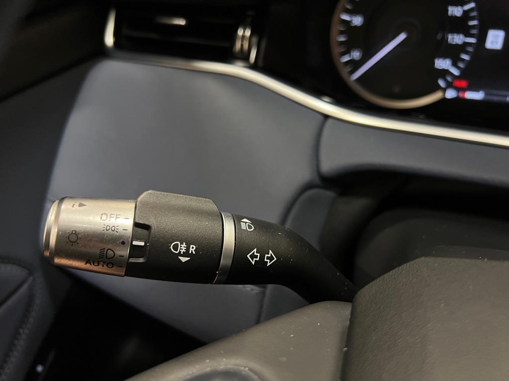 used 2020 Land Rover Range Rover Evoque car, priced at $22,888