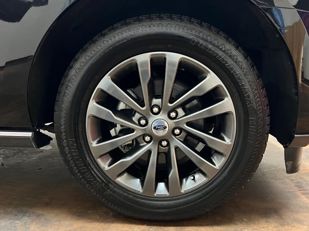 used 2020 Ford Expedition car, priced at $28,988