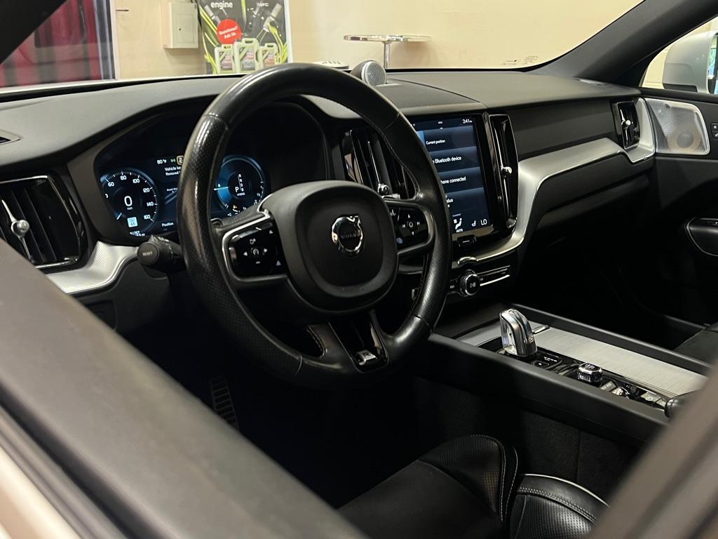 used 2018 Volvo XC60 Recharge Plug-In Hybrid car, priced at $27,888
