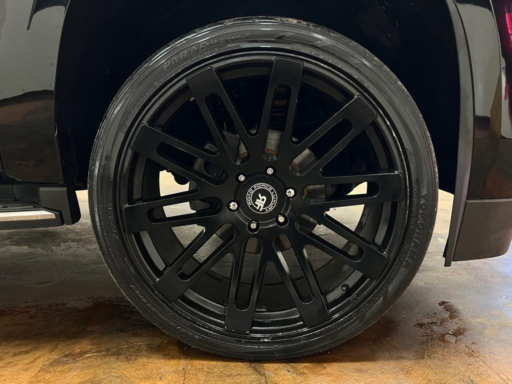 used 2017 Cadillac Escalade car, priced at $27,888