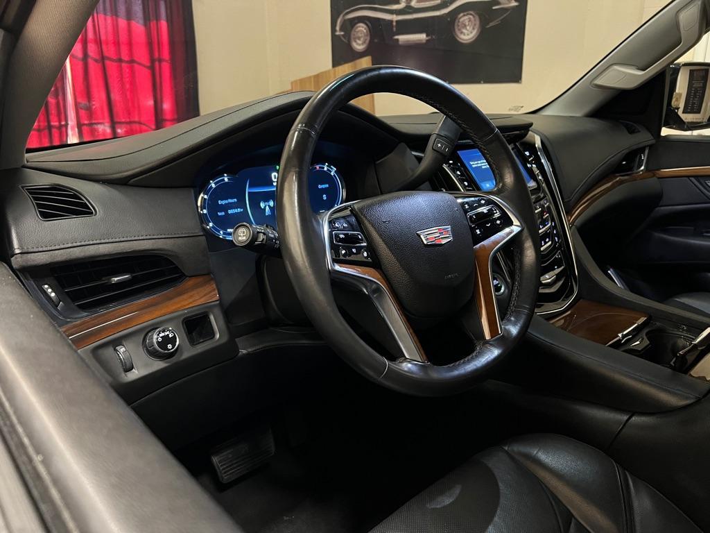 used 2017 Cadillac Escalade car, priced at $27,888