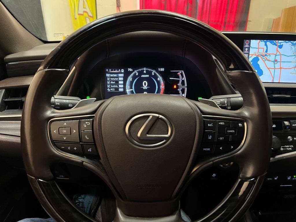 used 2019 Lexus ES 350 car, priced at $28,788