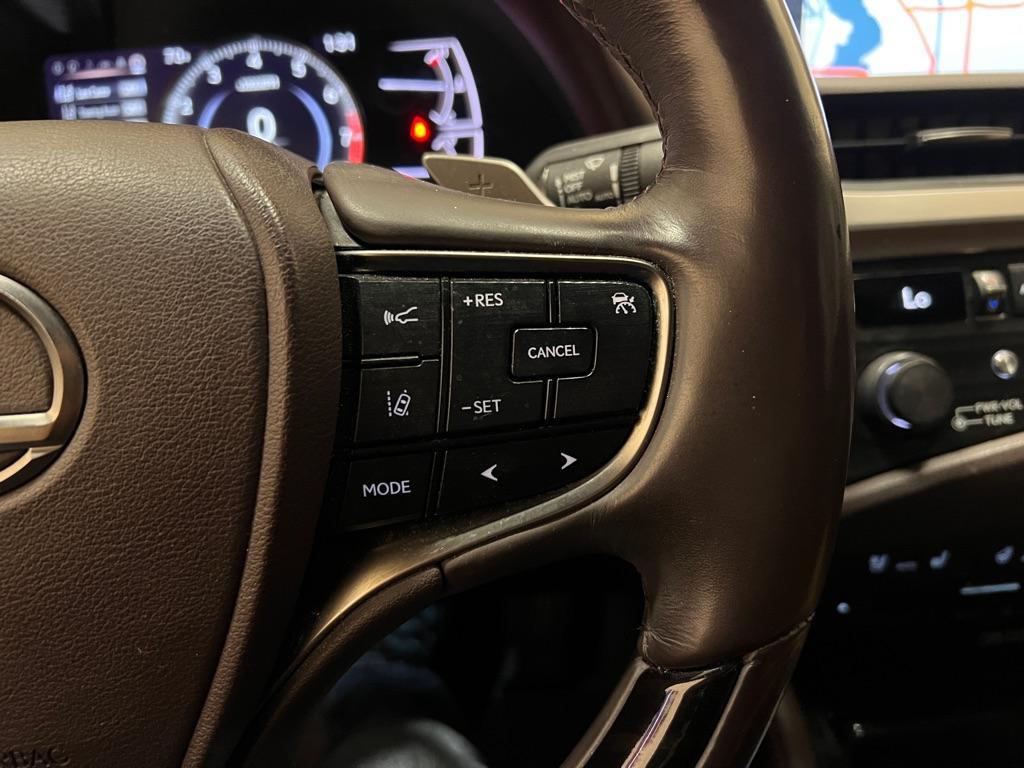 used 2019 Lexus ES 350 car, priced at $28,788