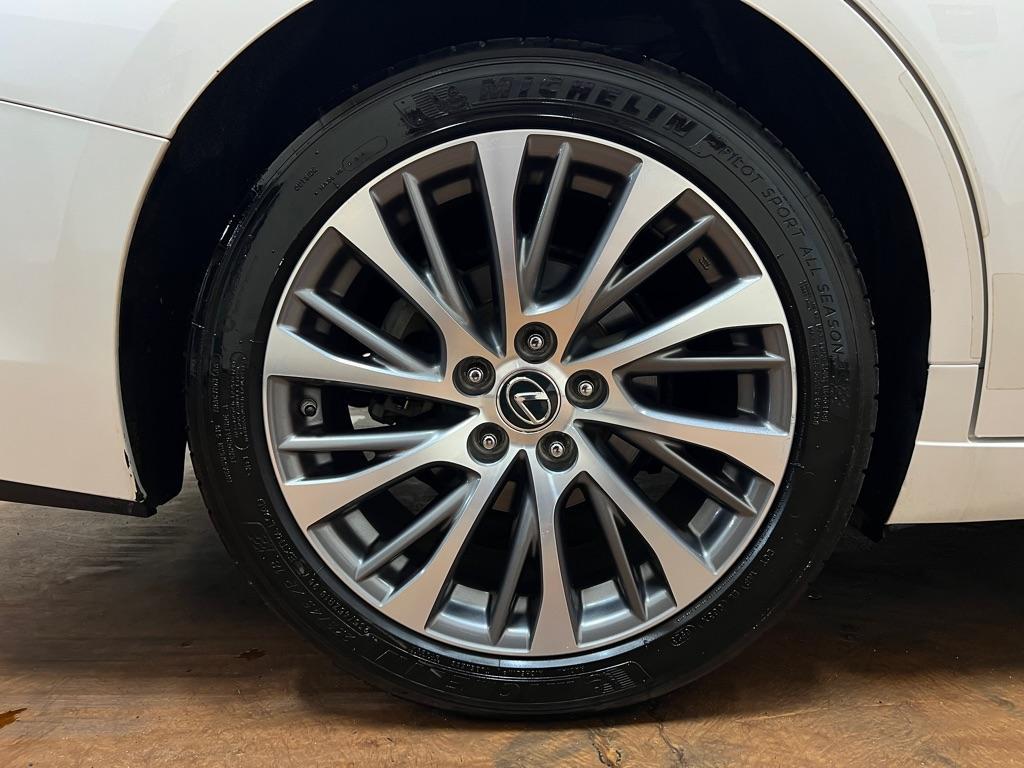 used 2019 Lexus ES 350 car, priced at $28,788