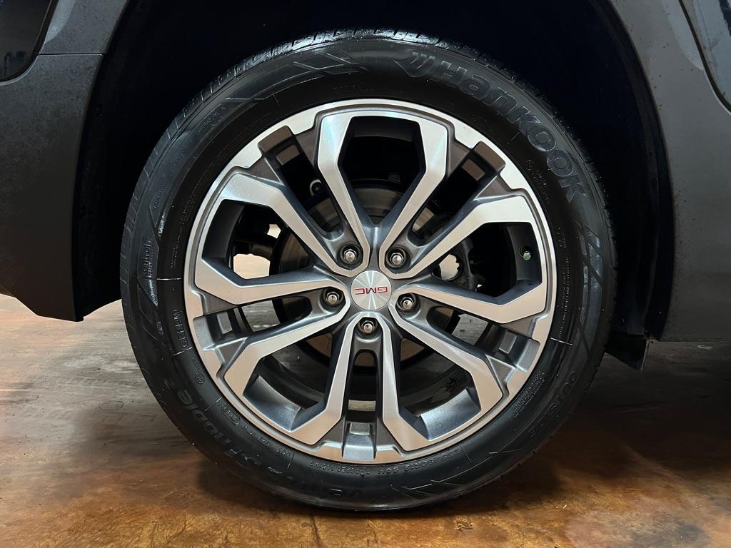 used 2020 GMC Terrain car, priced at $24,888