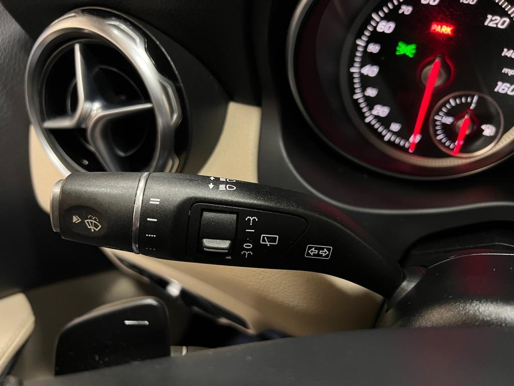 used 2018 Mercedes-Benz GLA 250 car, priced at $17,888