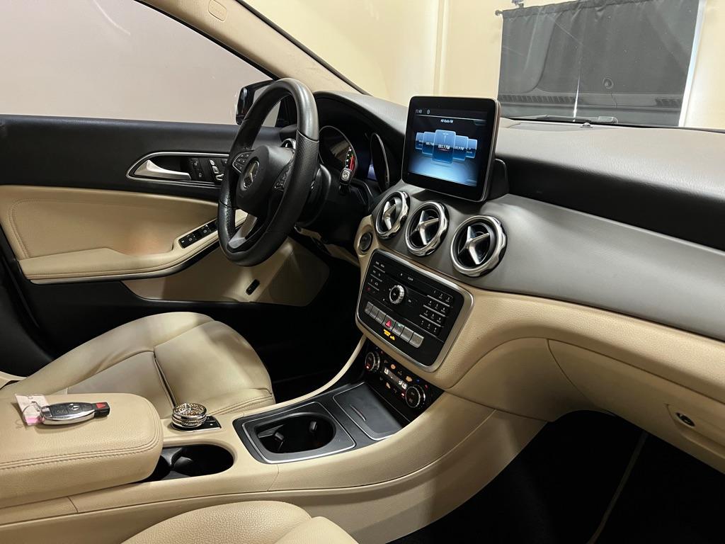 used 2018 Mercedes-Benz GLA 250 car, priced at $17,888
