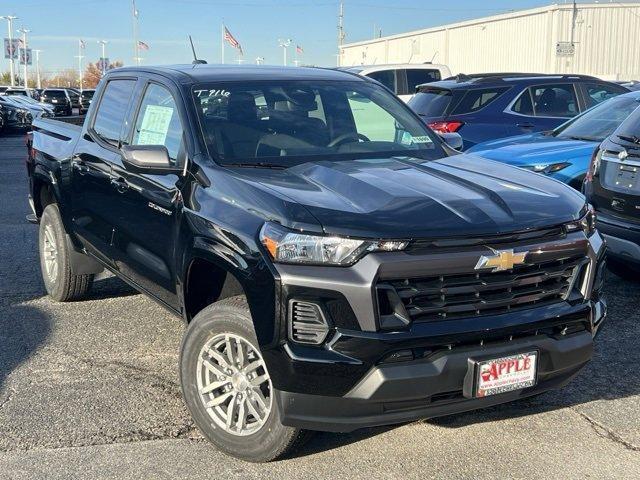 new 2024 Chevrolet Colorado car, priced at $30,753