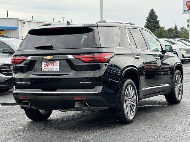 used 2022 Chevrolet Traverse car, priced at $38,187