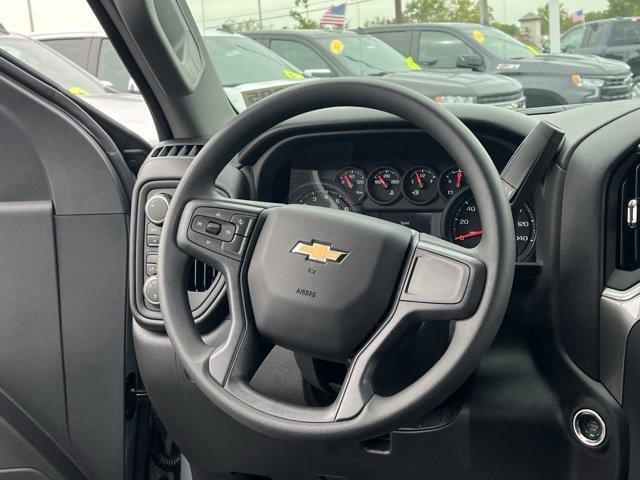 new 2025 Chevrolet Silverado 1500 car, priced at $46,776