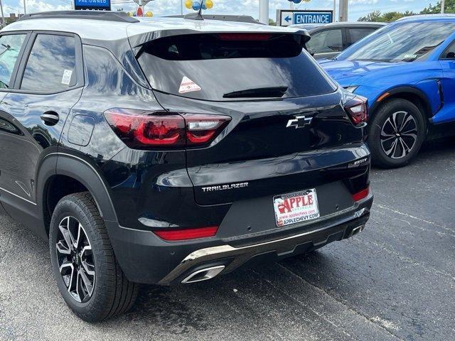 new 2024 Chevrolet TrailBlazer car, priced at $28,617