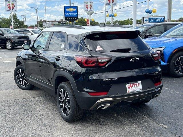 new 2024 Chevrolet TrailBlazer car, priced at $28,617