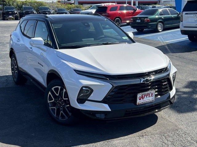 new 2025 Chevrolet Blazer car, priced at $49,932