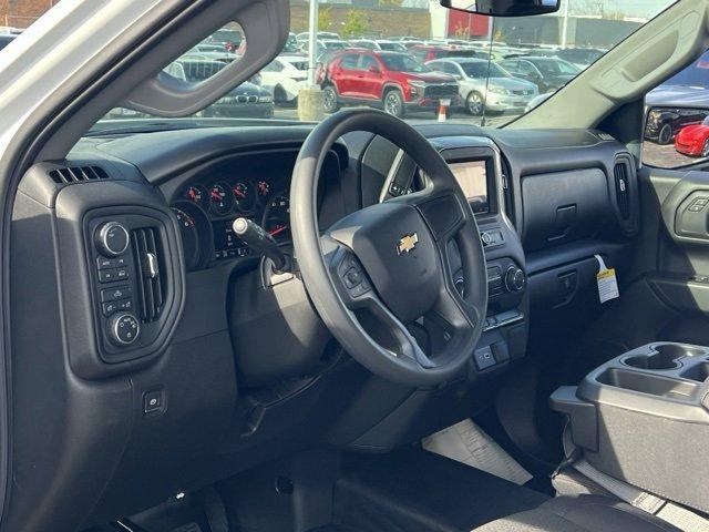 new 2025 Chevrolet Silverado 1500 car, priced at $41,913