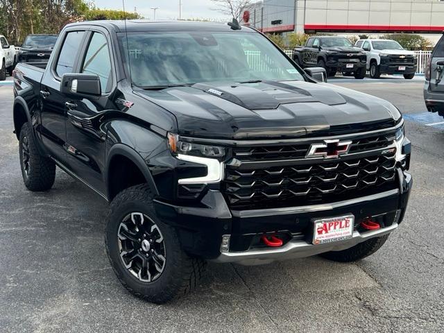 new 2025 Chevrolet Silverado 1500 car, priced at $65,231