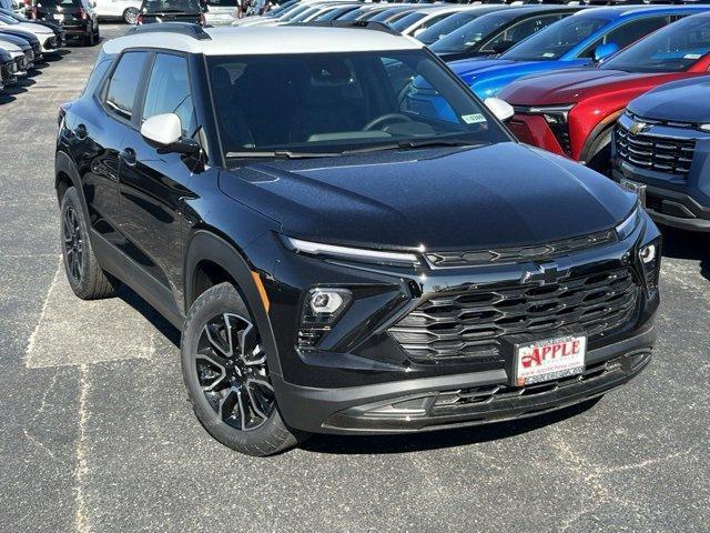 new 2025 Chevrolet TrailBlazer car, priced at $29,884