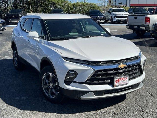 new 2025 Chevrolet Blazer car, priced at $34,767