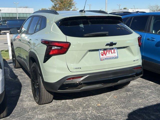 new 2025 Chevrolet Trax car, priced at $25,620