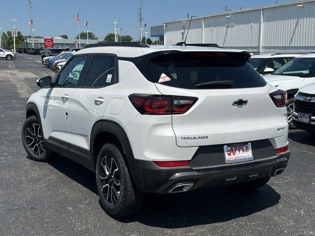 new 2024 Chevrolet TrailBlazer car, priced at $29,714