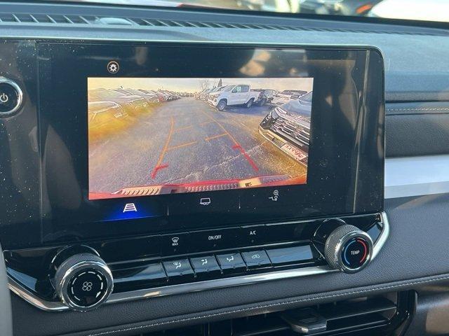 new 2024 Chevrolet Colorado car, priced at $35,950