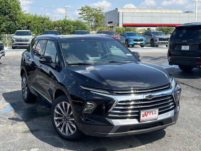 new 2025 Chevrolet Blazer car, priced at $45,370