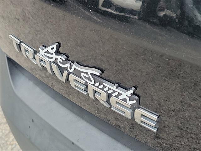 used 2021 Chevrolet Traverse car, priced at $21,725