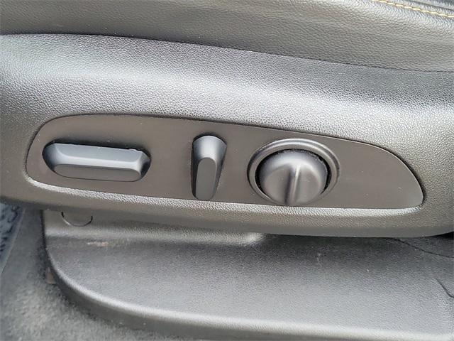 used 2021 Chevrolet Traverse car, priced at $21,725